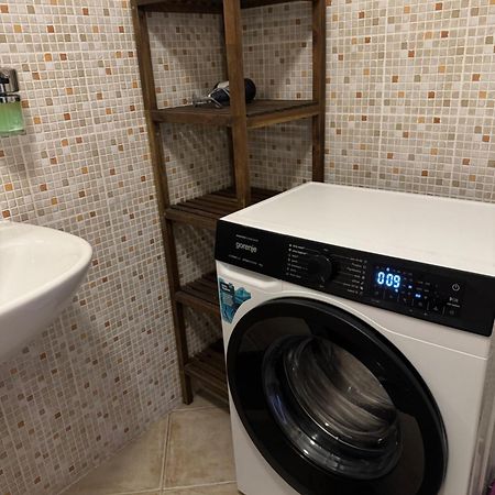 Cosy Apartment In Budapest Downtown With Free Garage Parking Buitenkant foto