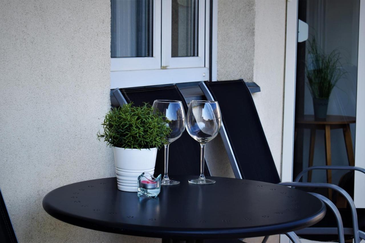 Cosy Apartment In Budapest Downtown With Free Garage Parking Buitenkant foto